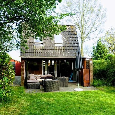 Oude-Tonge Holiday House Near Fishing Waters Eksteriør bilde